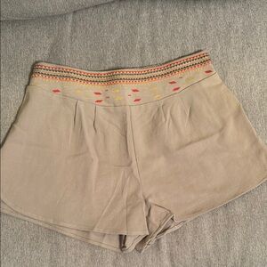 Easel Tan Shorts with Relaxed Fit - NWOT - Size L